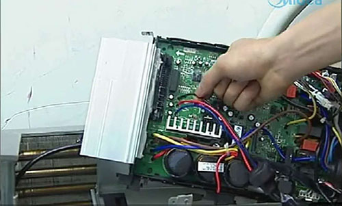 曹县美的空调电话是多少